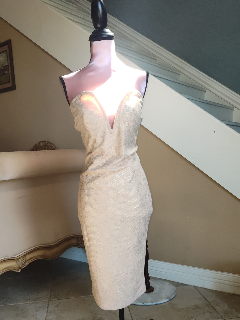 Strapless Deep V Shimmer Sheath Dress in Champagne